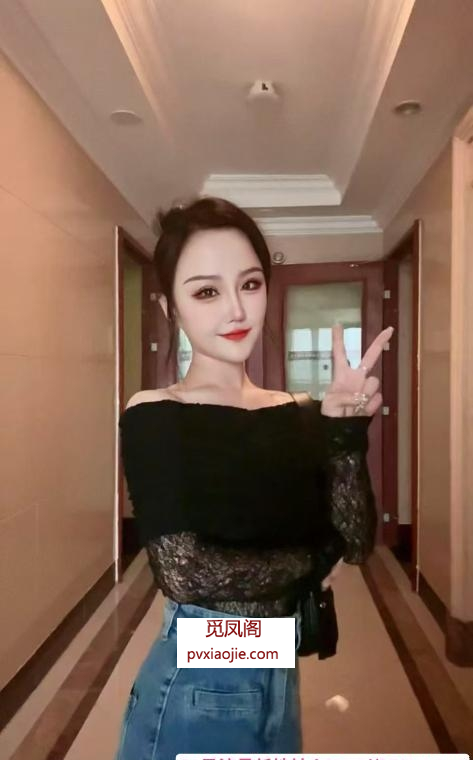 渔网袜制服诱惑