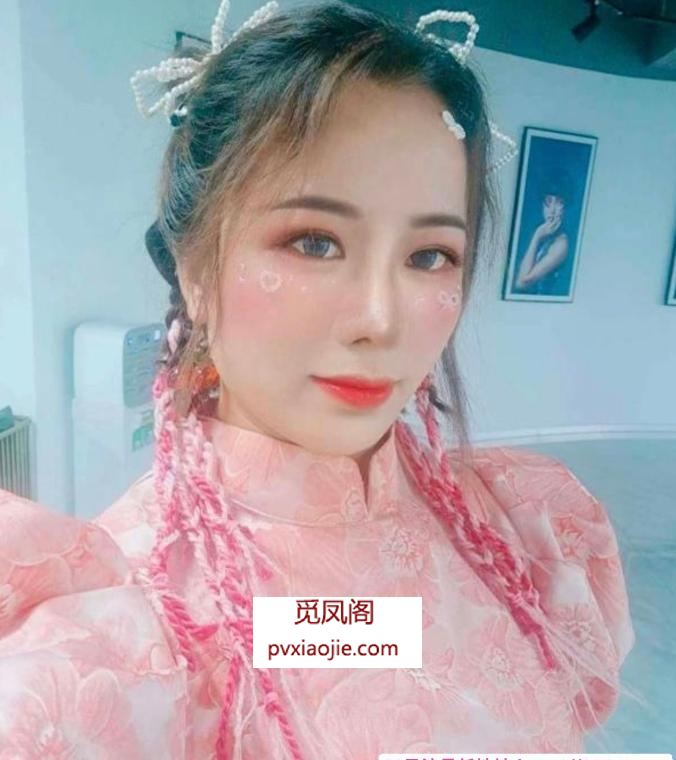 肥臀巨乳安妮骚逼