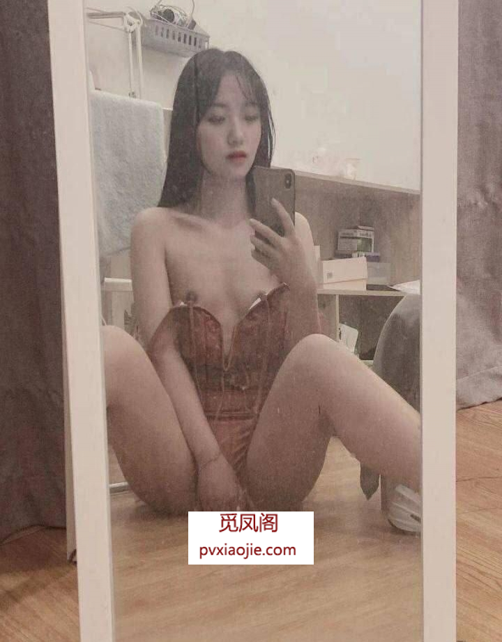 风骚妹妹口活一绝淫水多多